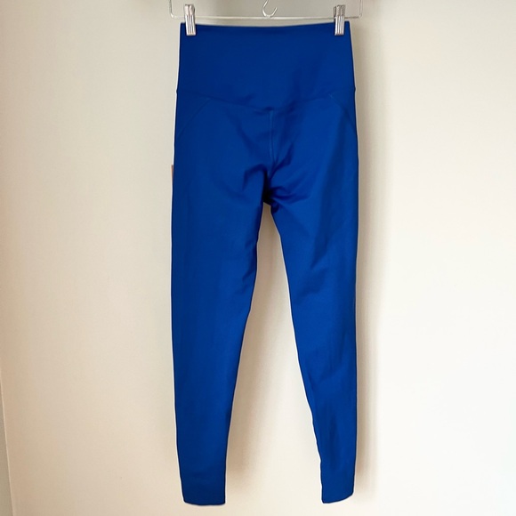 Girlfriend Collective Compressive High Rise Leggings - Picture 4 of 6